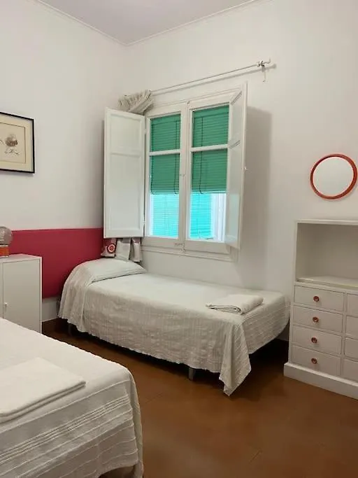 Apartamento Con Encanto A 2 Minutos De La Playa Sant Feliu de Guíxols Spanien